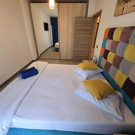 Appartement Luxury Family Azizi - Pool & Promenada Năvodari