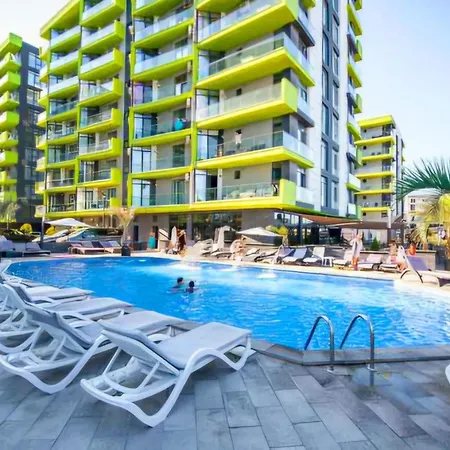 Luxury Family Azizi - Pool & Promenada Appartement *