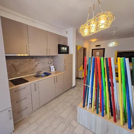 Appartement Luxury Family Azizi - Pool & Promenada